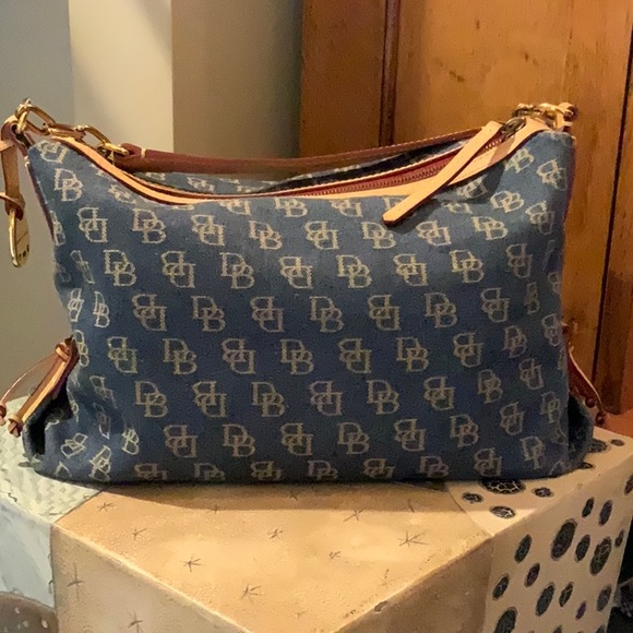 Dooney & Bourke Handbag Leather Trim #L1 - Picture 3 of 9